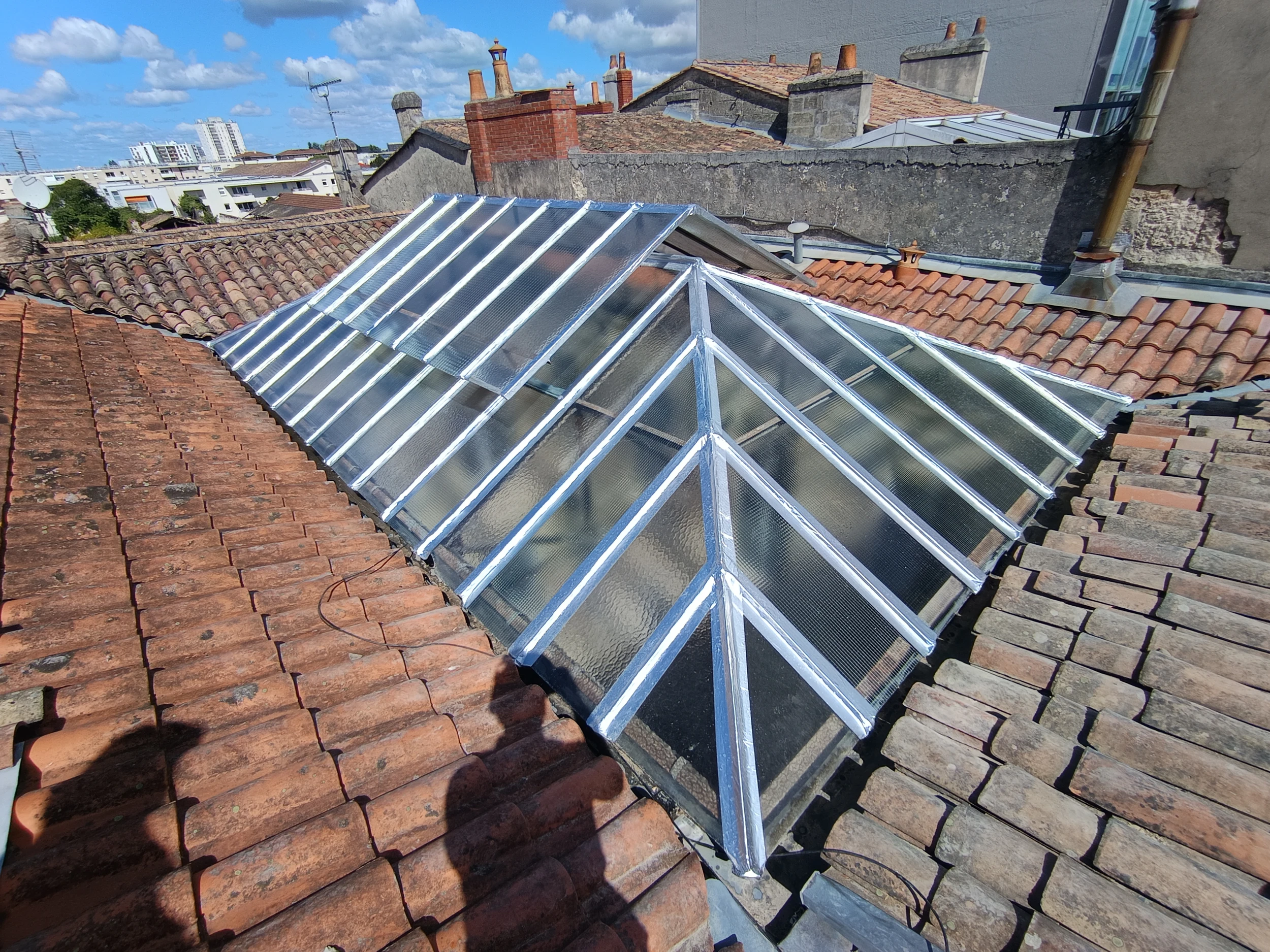 Intervention de cordistes MS Access pour un coup de jeune chez SYLVIE LABURTHE TOLRA à Bordeaux (bâtiment) – 4